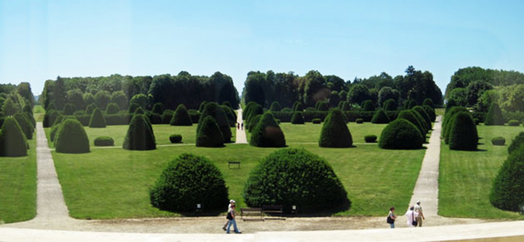 130ヘクタール Prince Nikolaus Esterházy had a magnificent new palace constructed in Fertőd, Hungary　- A L